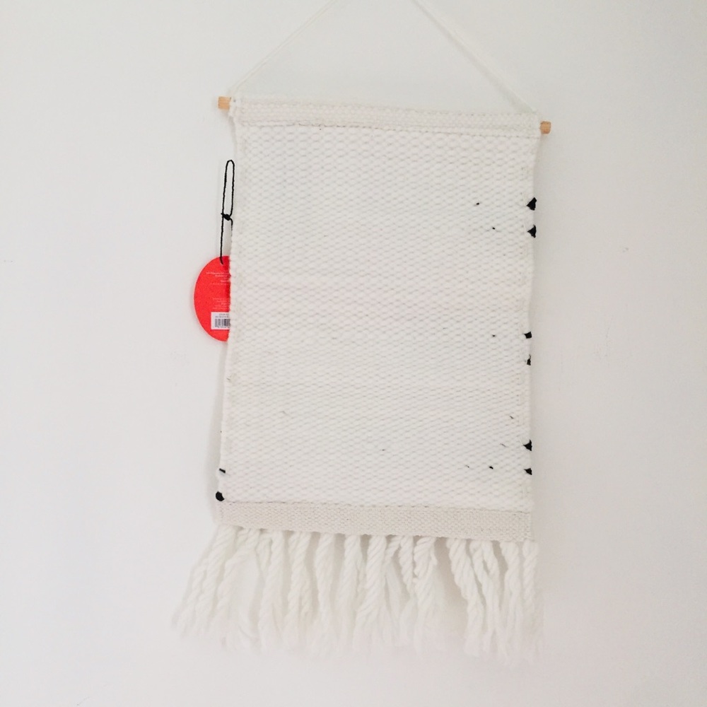 Opalhouse White Black Woven Wall Hanging NWT 12x18 - Picture 4 of 7